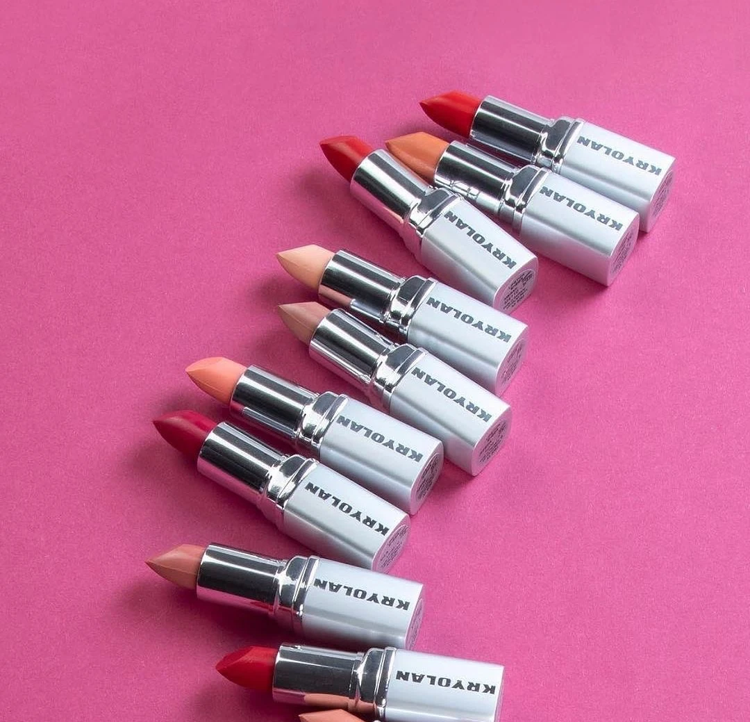 Lipstick Sheer editorial
